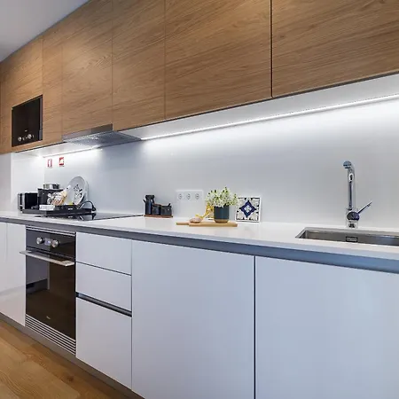Art Living Gravito Apartman Aveiro