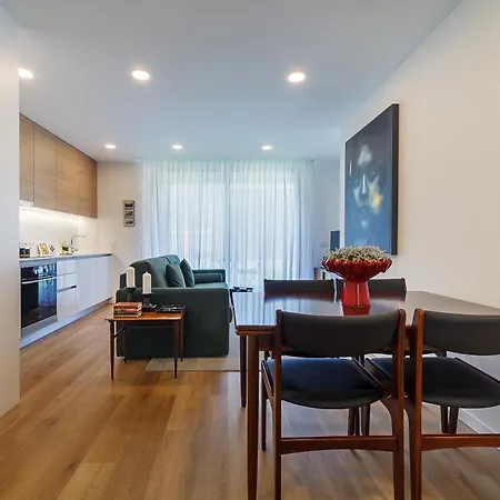 Art Living Gravito Incl Parking By Sweet أفيرو